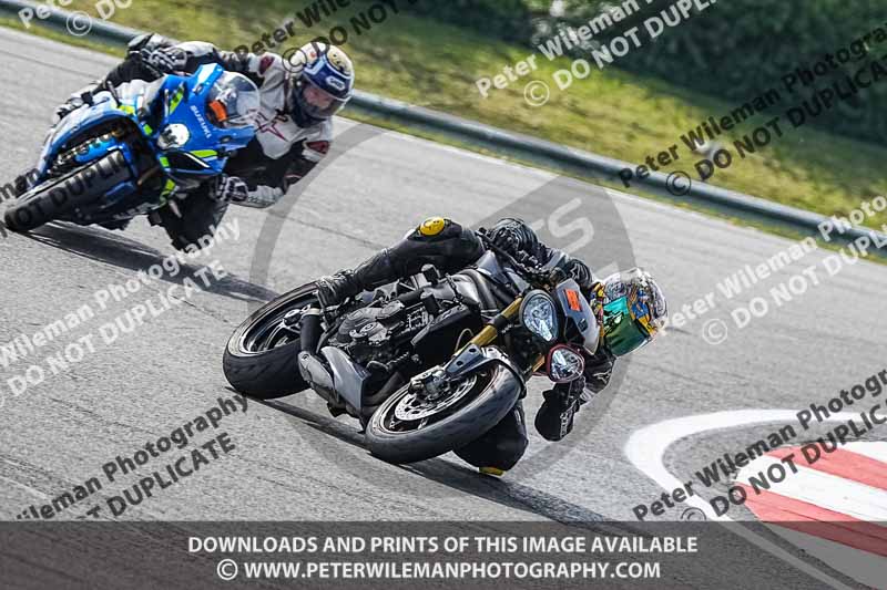 donington no limits trackday;donington park photographs;donington trackday photographs;no limits trackdays;peter wileman photography;trackday digital images;trackday photos